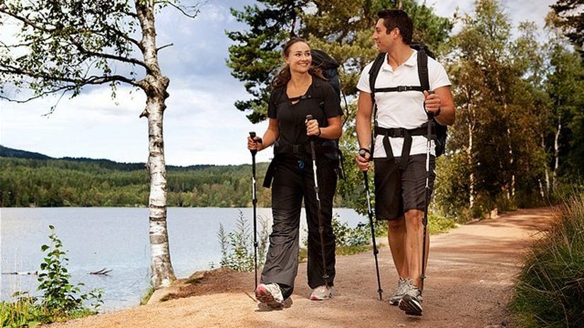 Nordic walking - chôdza - palice - prechádzka