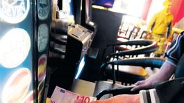 Dva názory na zákaz herní: Nekoncepčnosť a koniec kondenzovaného zla