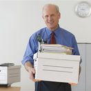 dôchodok, dôchodca, dokumenty, doklady, krabica, výpoveď