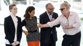 Zľava: herečka Evan Rachel Wood, herečka Marisa Tomei, herec Paul Giamatti a herec Philip Seymour Hoffman. 
