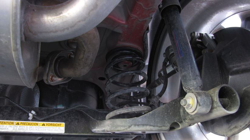 Sport dostal kvalitnejšie a drahšie tlmiče. Na...