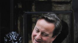 Britský premiér zabudol svoju dcéru v krčme