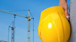 V Dúbravke začali stavať náhradné nájomné byty, starosta sa búri