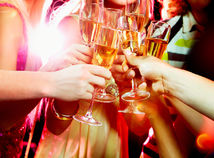 nový rok, silvester, oslava, alkohol, prípitok, šampanské, sekt
