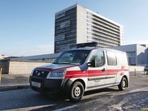 sanitka, pohotovosť, prvá pomoc, záchranka