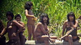 Izolovaný kmeň spoznáva civilizáciu
