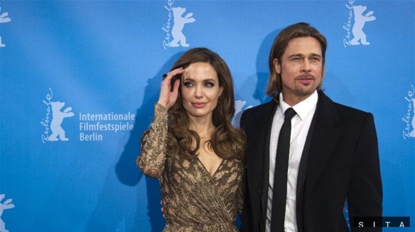 Podporiť režijný debut Angeliny Jolie -  film V...