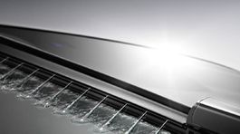 Mercedes má magické stierače