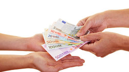 Primátorka Prešova obvinenú riaditeľku školy zatiaľ neodvolala