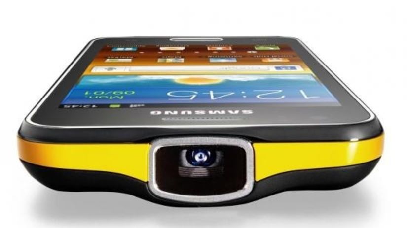 Samsung Galaxy Beam, smartfón s projektorom