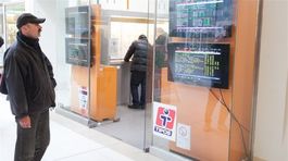 Pomýlená hymna alebo pes na ihrisku. Staviť sa dá na rôzne veci.