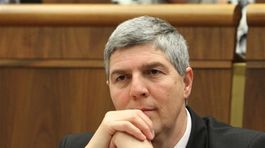 Bugár: Dvojjazyčné tabule by stáli 18-tisíc eur