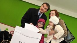 voľby 2012, volebná miestnosť, Matovič