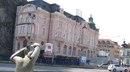 Hotelierom zdraželi zamestnanci, ale znížila sa im DPH