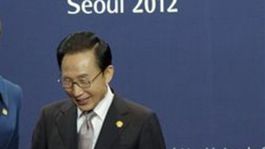 Prokuratúra Južnej Kórey požiadala o zatykač na exprezidenta Mjong-baka