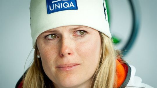 Zronená Veronika Zuzulová.