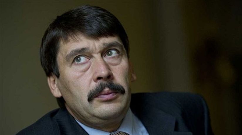 Podpísať či nie? Maďarský prezident je pod tlakom - Svet ...