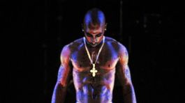 Najobľúbenejším hudobníkom v britských väzniciach je Tupac