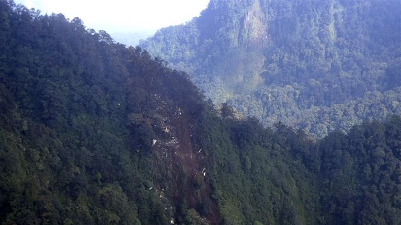 Suchoj, hora Salak, lietadlo, havária, Indonézia