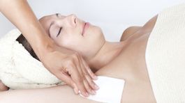 Cukor je k pokožke jemnejší ako vosk