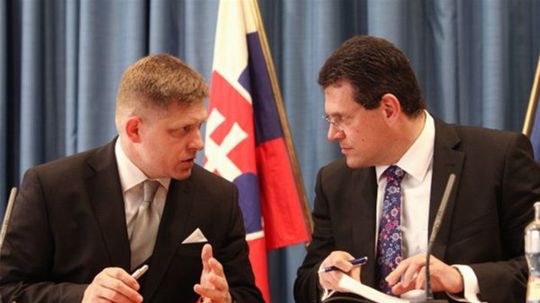 Fico: Vláda na post eurokomisára za SR opäť navrhne Šefčoviča