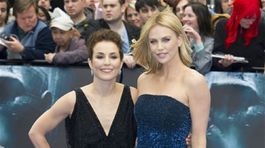 Noomi Rapace a Charlize Theron