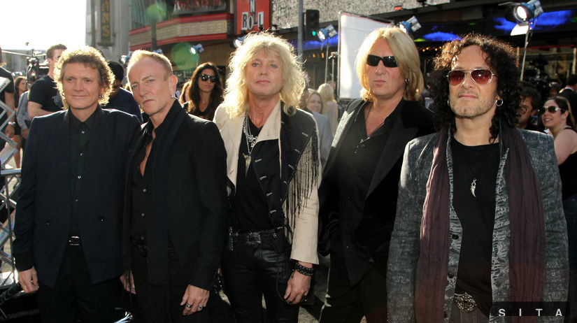 Premiere Rock of Ages -Def Leppard