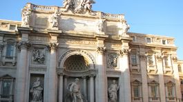 Fontána di Trevi sa rozpadáva, Rím vraj nemá peniaze na nápravu