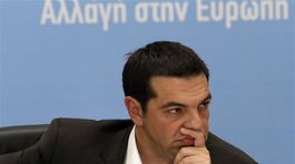 Tsipras musí zvládnuť utečencov a okresať dlhy