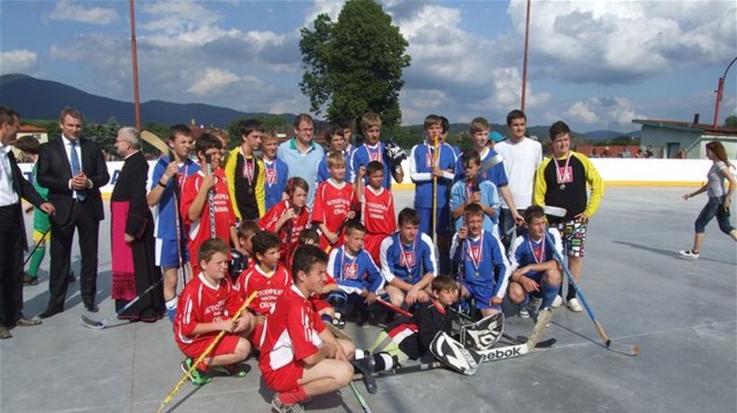 Deti, turnaj, hokejbal