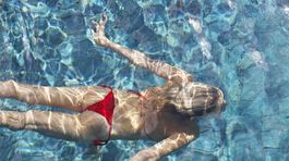 Luxusné letovisko zasiahnuté pandémiou premenilo bazén na chovný rybník