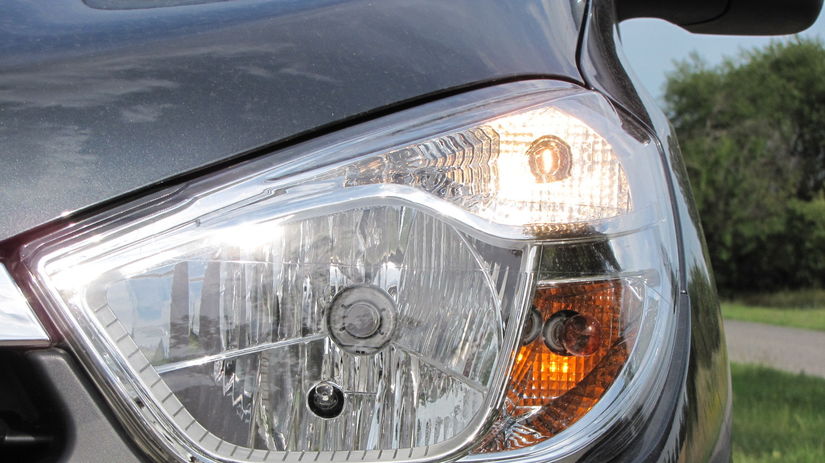 LED svetlá nemá, ale denné svietenie jej nechýba.