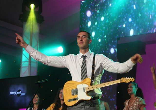 Zdeno Chára potvrdil, že je rocker, a zahral si...