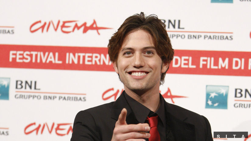 Jackson Rathbone
