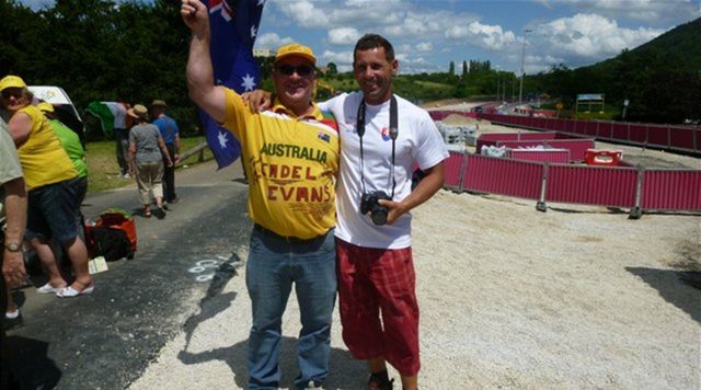 Slovensko-austrálske fandenie na Tour.