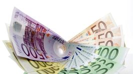 Grécke banky Pireus a National potrebujú 5,7 miliardy eur