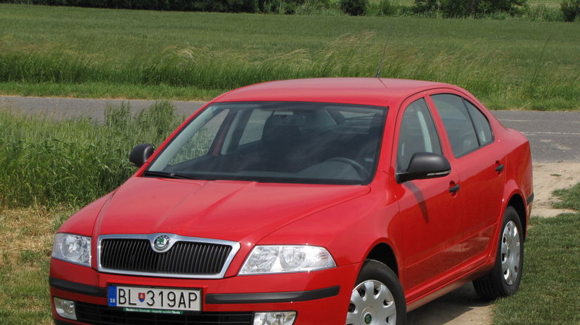 Акустическая полка skoda octavia tour