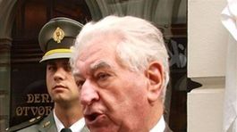 Srholec: Demokraciu sme si vykúpili krvou, pripomínajme si obete