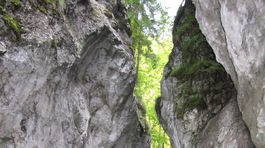 Skalnú ihlu pri Starej Ľubovni si budete môcť pozrieť aj z cyklochodníka