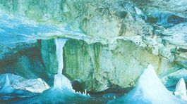 Koľko ľadu je v Dobšinskej ľadovej jaskyni a prečo dolietal fráter Cyprián?