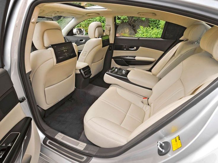 Kia Quoris
