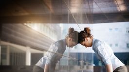 Migréna je choroba, ktorú treba liečiť, tvrdí neurológ