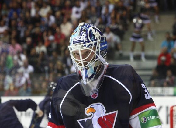 Brankár Slovana Jaroslav Janus.