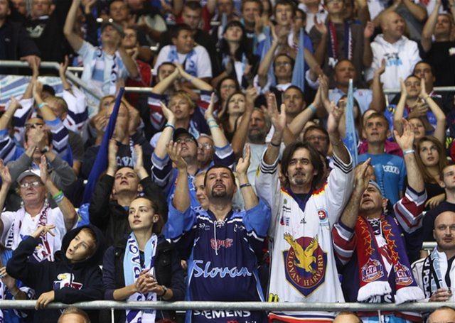 Fanúšikovia Slovana boli po celý čas vo vytržení.