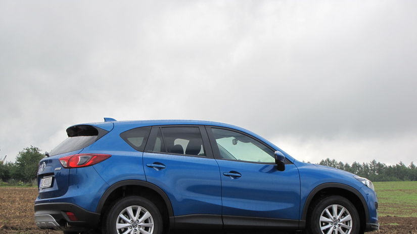 Ak dáva nejaké SUV s benzínovým motorom zmysel,...