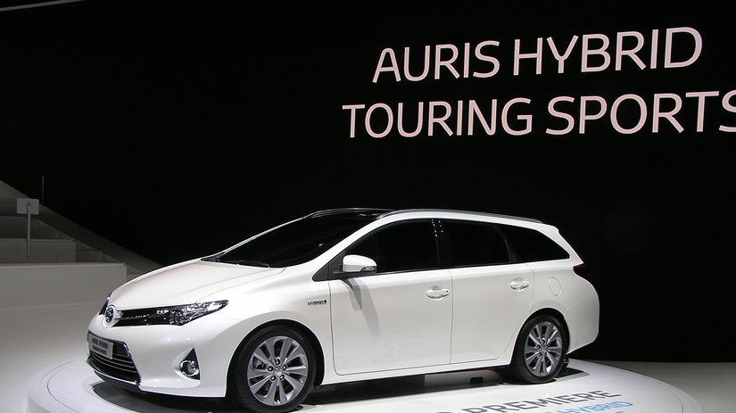 Toyota Auris kombi