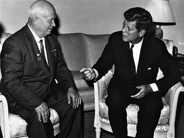 Rokovania USA so sovietskou stranou vyústili do...