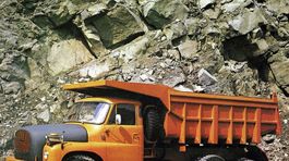 Tatra 148 oslavuje 40 rokov