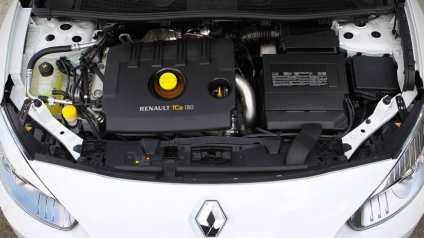Fluence GT má pod kapotou štvorvalec TCe 180.