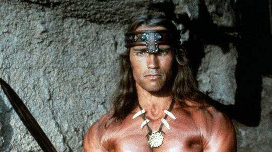 Arnold Schwarzenegger vo filme Conan ničiteľ...